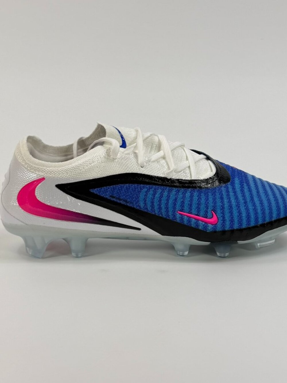Nike Phantom 6 Low Elite FG 'Attack Pack' HJ2146-446 Soccer size 6 M / 7.5 W